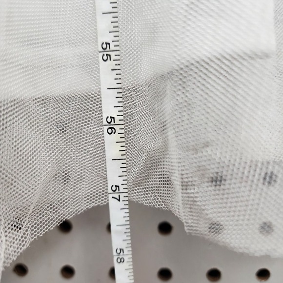 Women's White Sequin A-Line Evening Gown – Short Sleeve, Formal Long Dress, M(6) - Picture 15 of 15